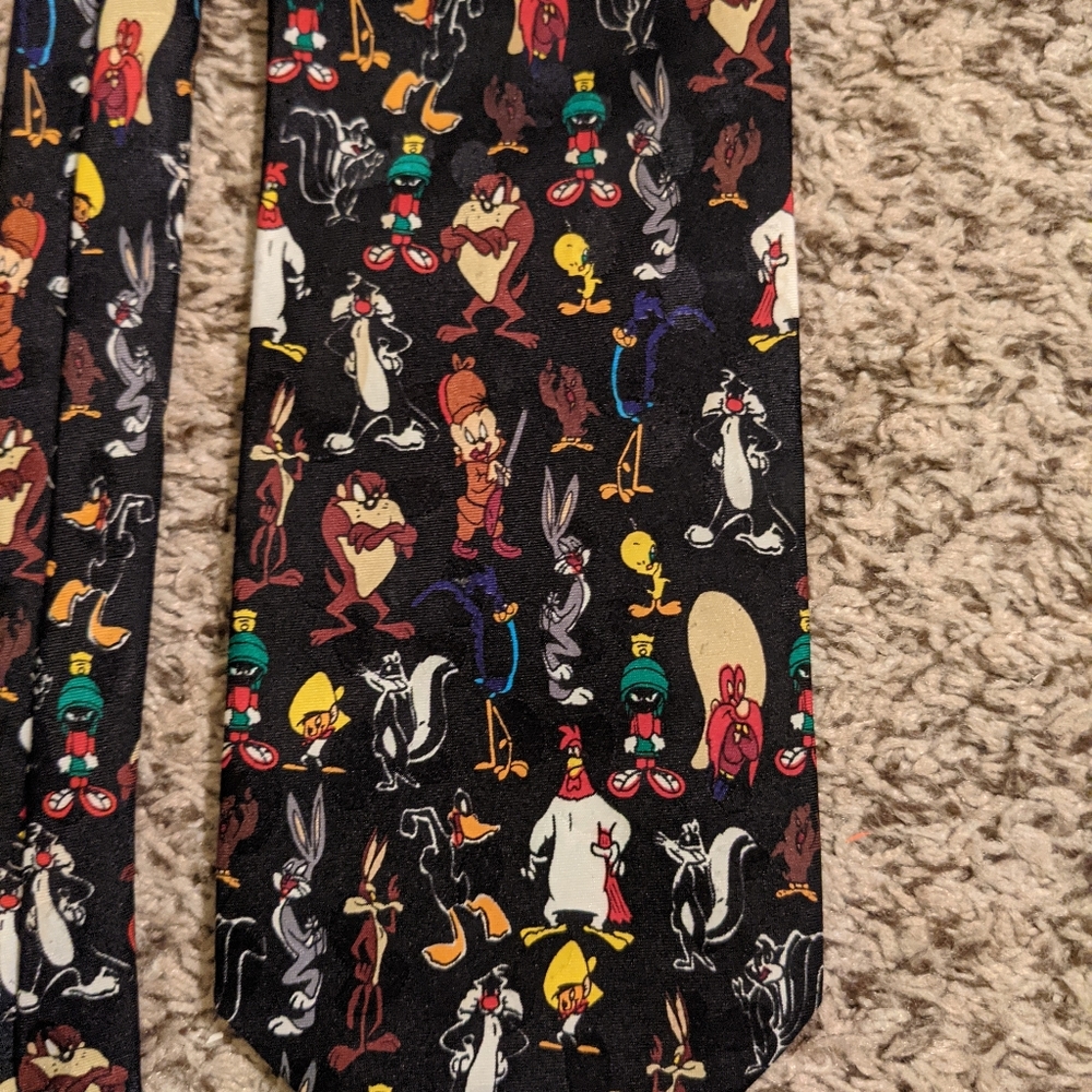 Looney tunes tie
